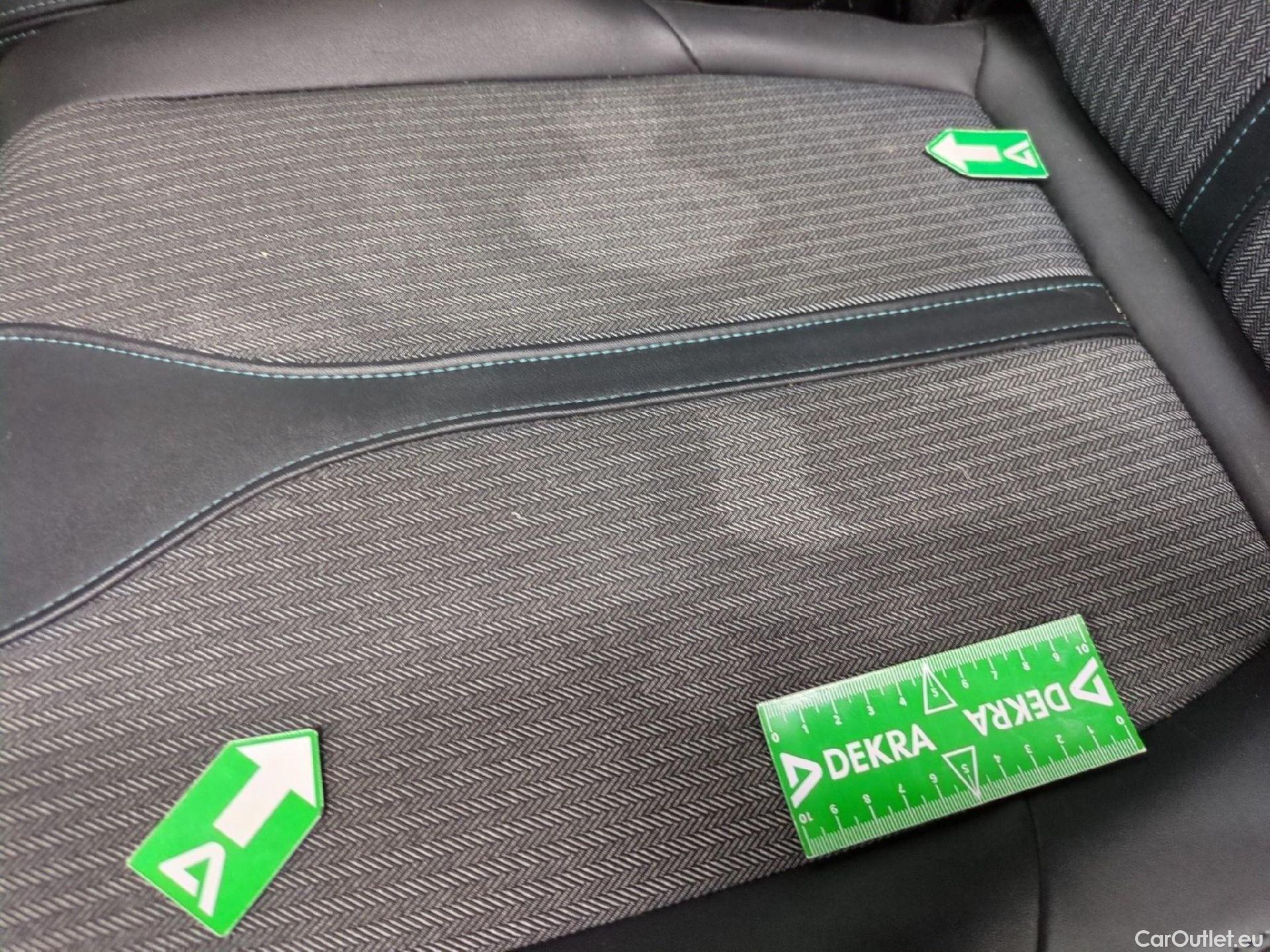  Peugeot  5008  Allure 1.2 PureTech 130CV BVA8 7 Sieges E6d #7