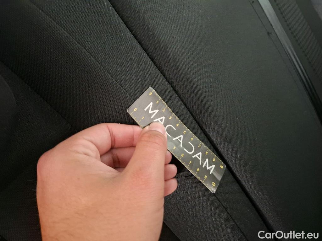  Peugeot  3008  Active Pack 1.5 HDi 130CV BVA8 E6d #35