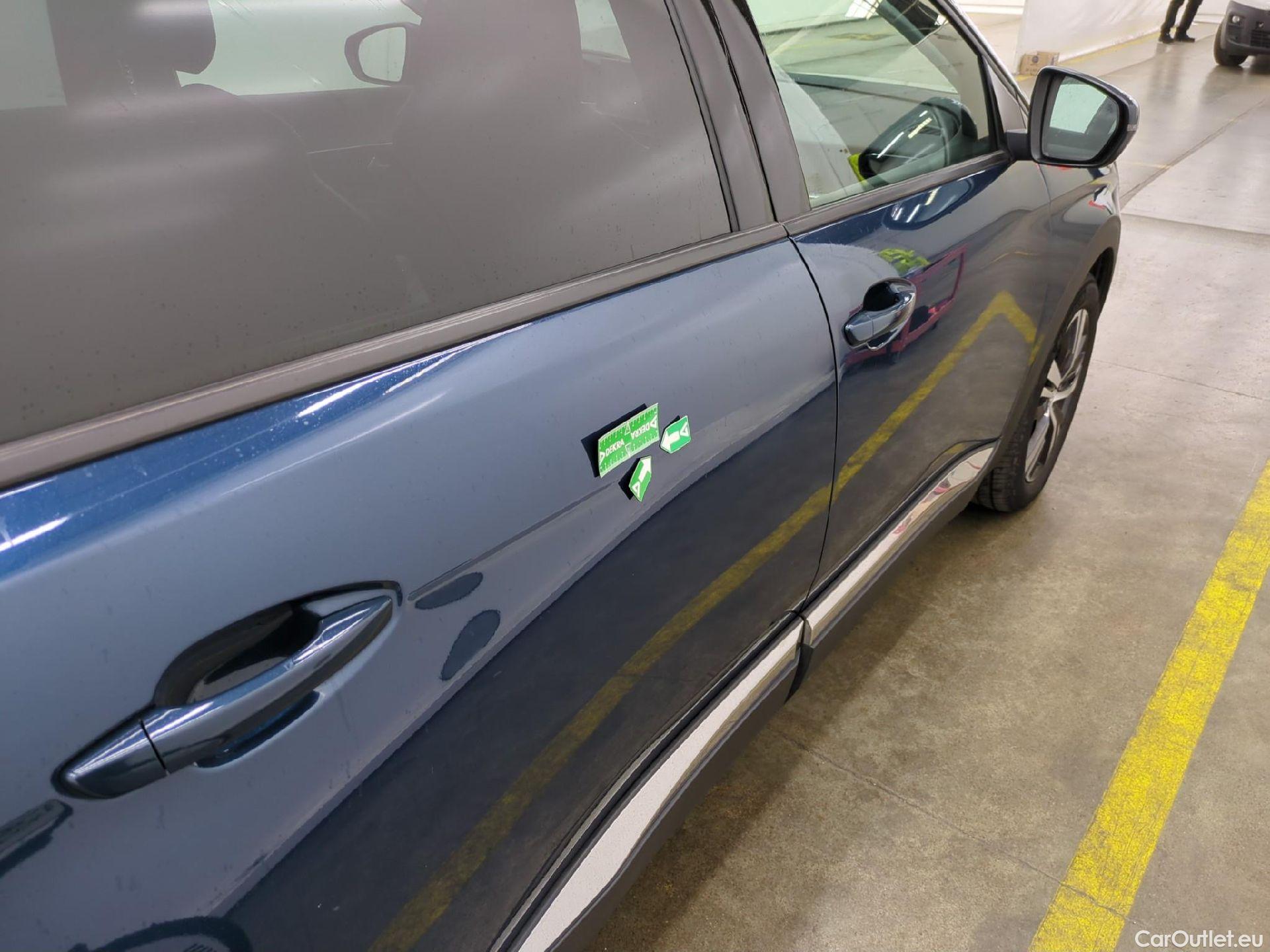  Peugeot  5008  Allure 1.2 PureTech 130CV BVA8 7 Sieges E6d #30