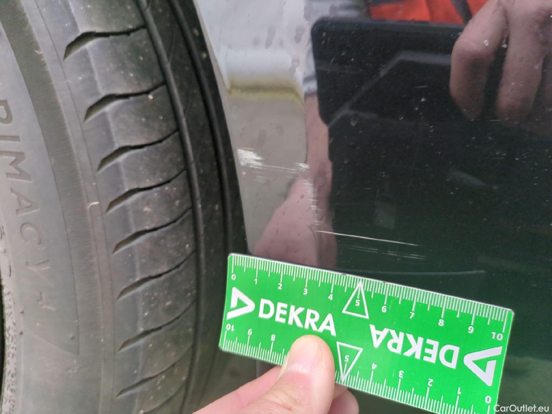  Peugeot  208  Active Pack 1.5 HDi 100CV BVM6 E6d #21