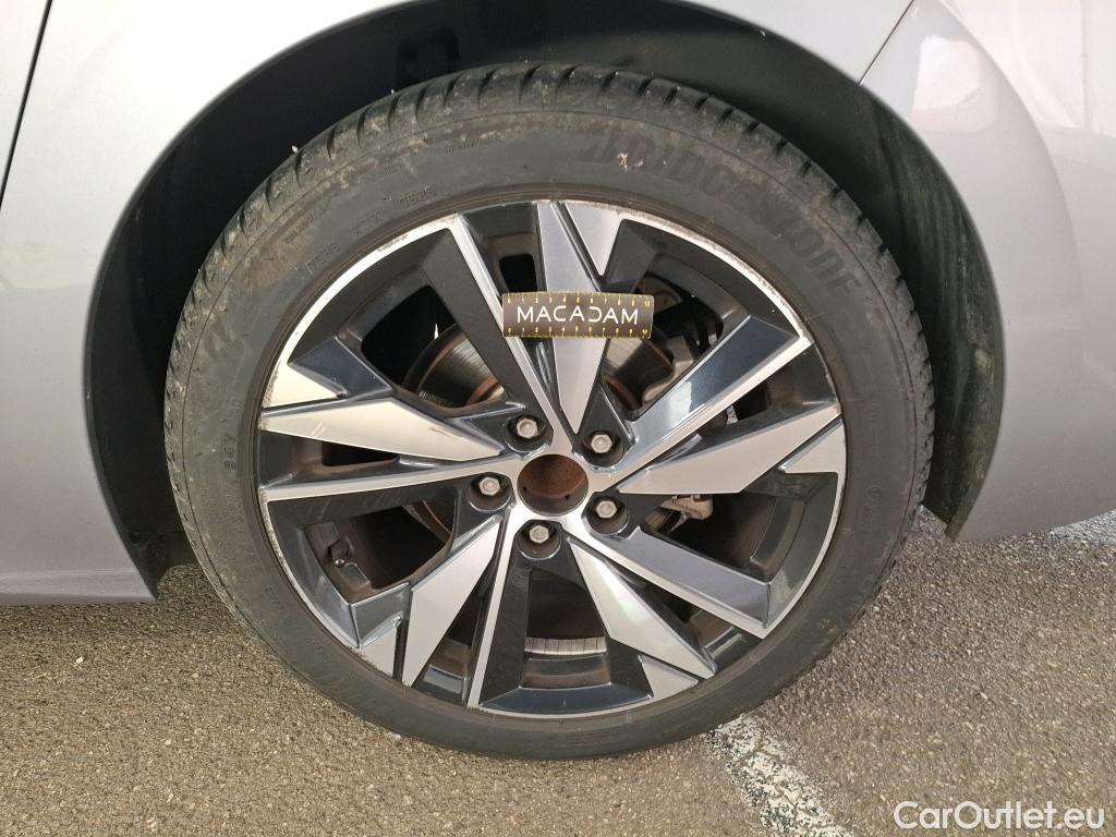  Peugeot  308  Allure 1.2 PureTech 130CV BVA8 E6d #28