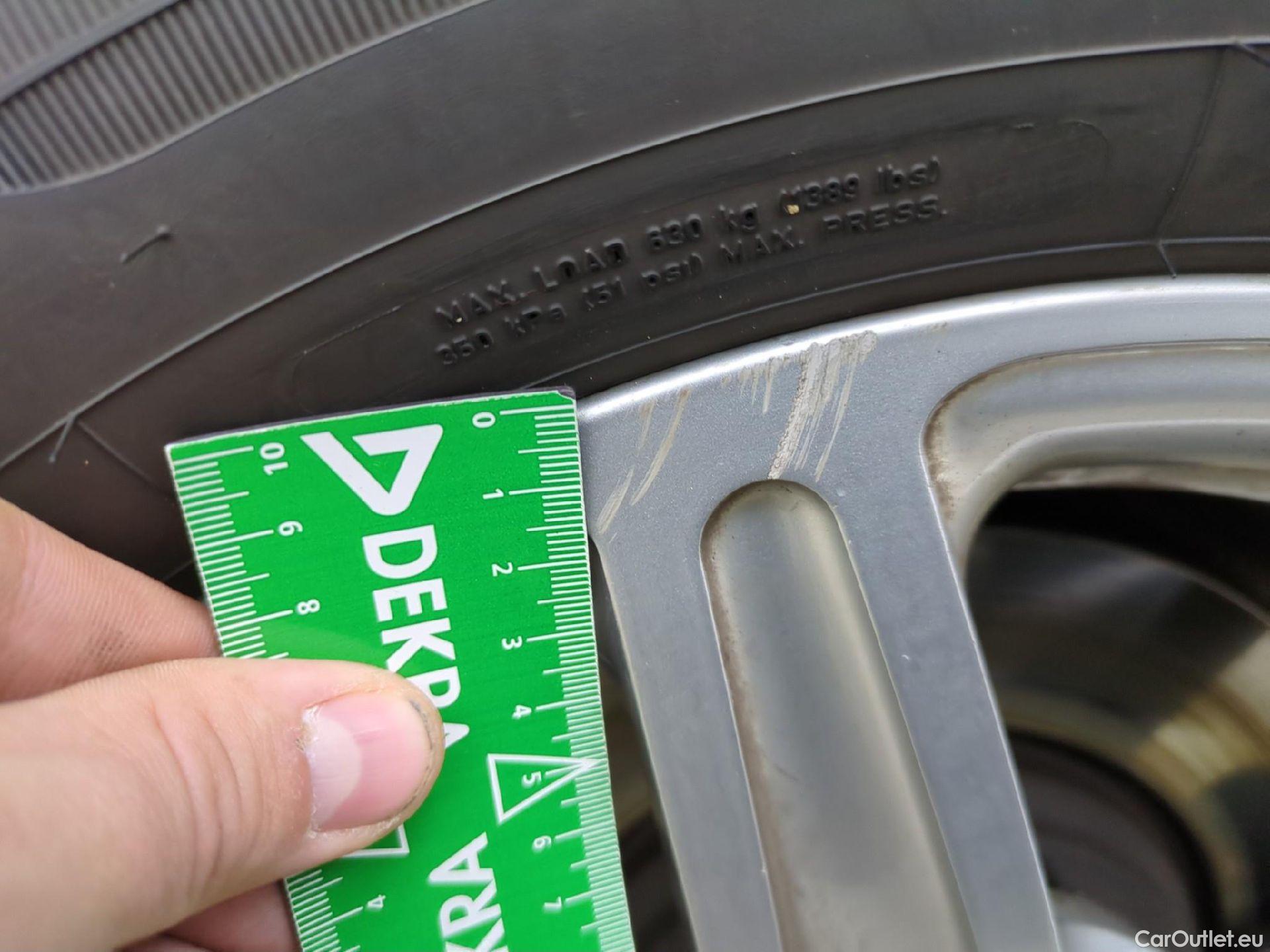  Audi  A4  Avant 30 TDI 2.0 TDI 135CV BVA7 E6d #2