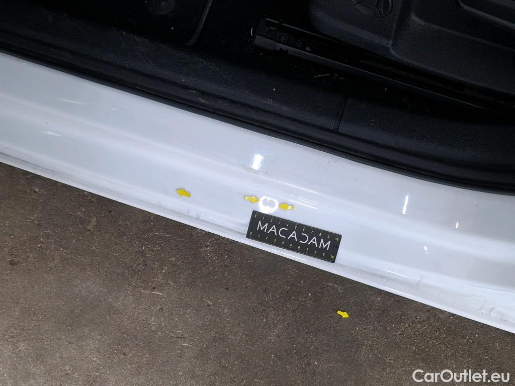  Audi  A3  Berline 35 TDI Business Line 2.0 TDI 150CV BVA7 E6d #12