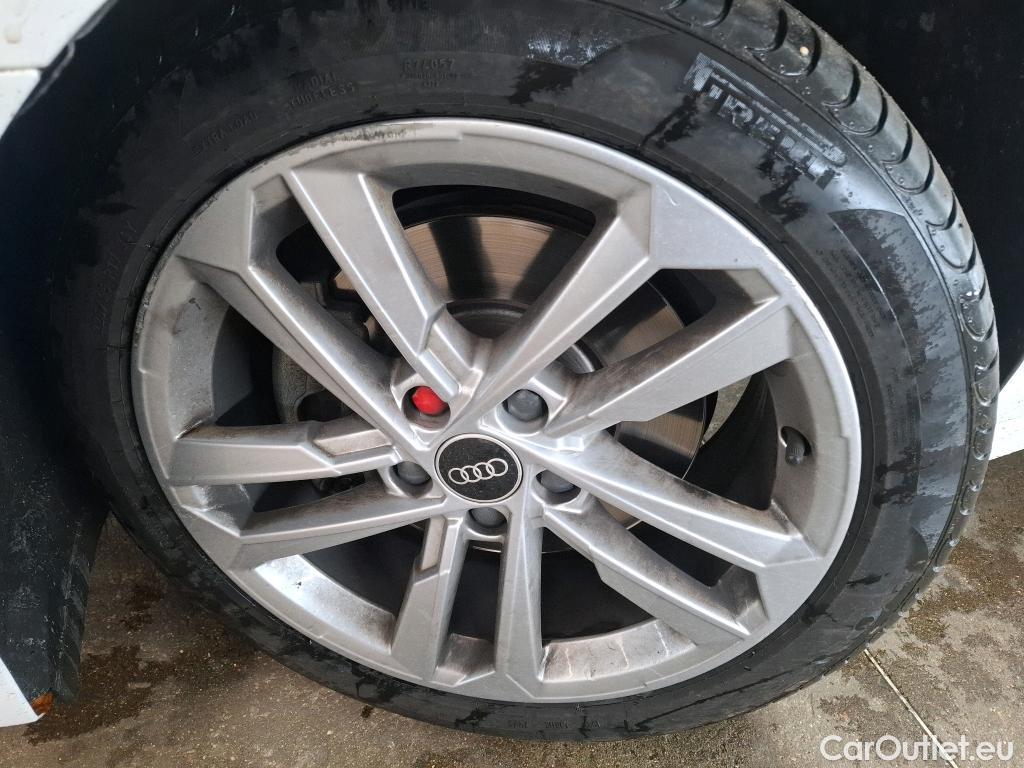  Audi  A3  Berline 35 TDI Business Line 2.0 TDI 150CV BVA7 E6d #2