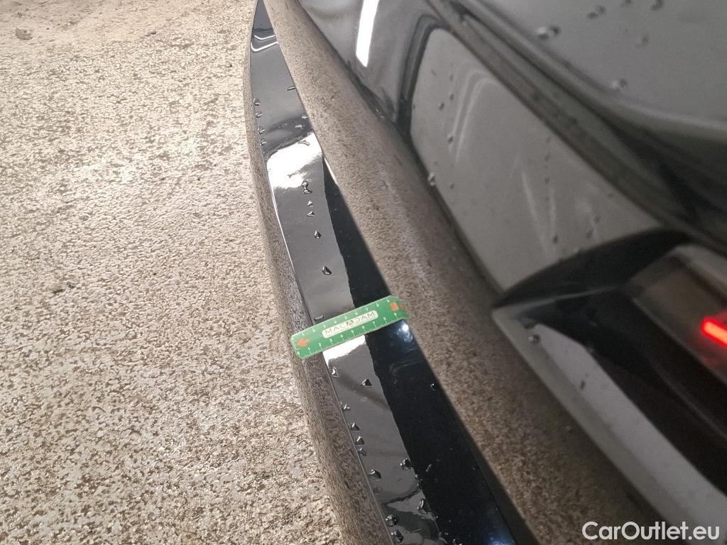  Peugeot  308 PEUGEOT  SW / 2021 / 5P / Break BlueHDi 130 EAT 8 GT #4