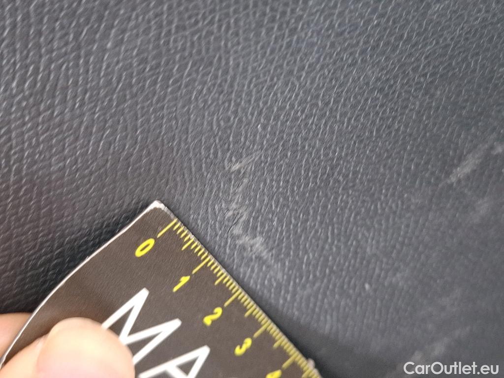  Seat  Leon SEAT  Sportstourer / 2020 / 5P / Break 2.0 TDI 150 DSG S&S Style Business #4