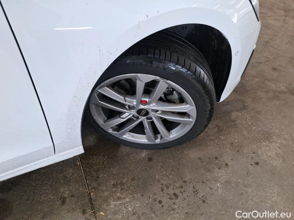  Audi  A3  Berline 35 TDI Business Line 2.0 TDI 150CV BVA7 E6d #5