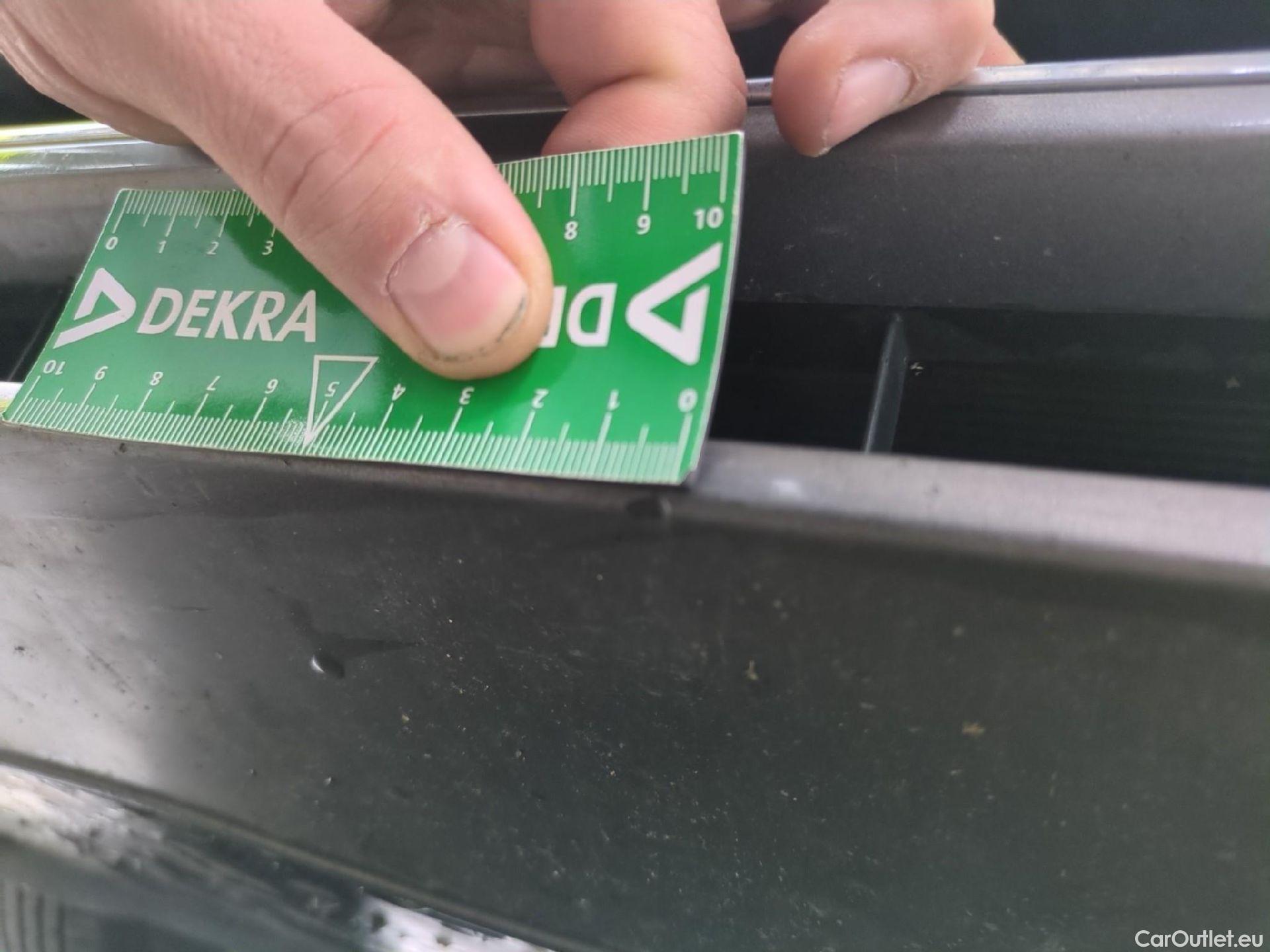  Audi  A4  Avant 30 TDI 2.0 TDI 135CV BVA7 E6d #7