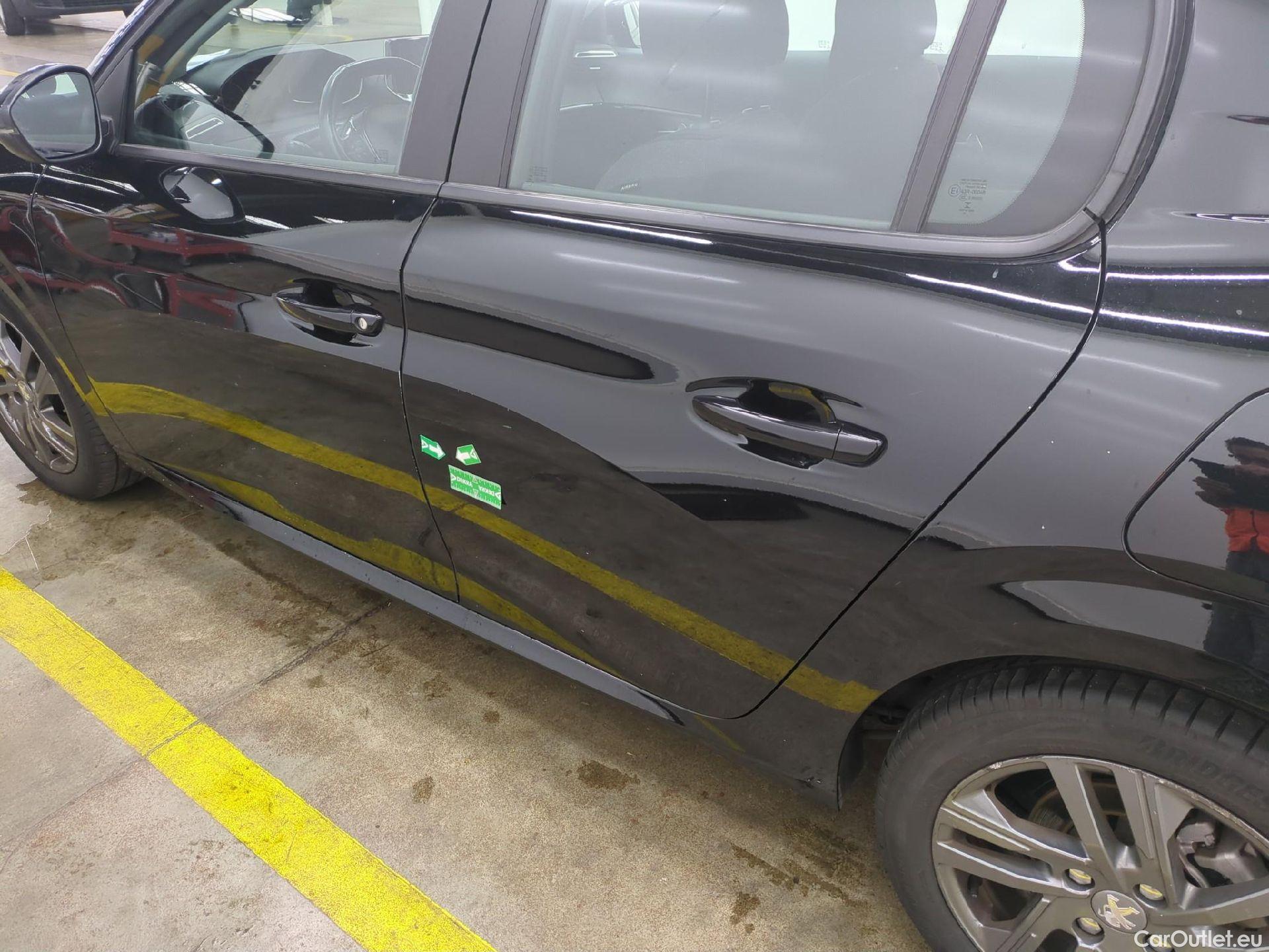  Peugeot  208  Active Pack 1.5 HDi 100CV BVM6 E6d #32