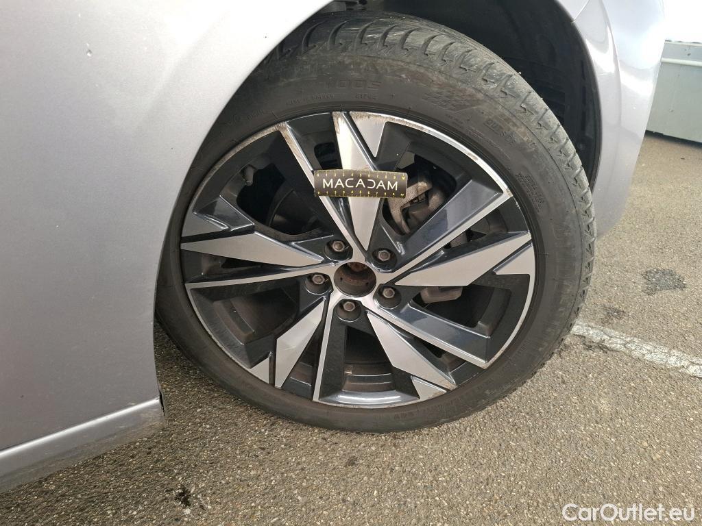  Peugeot  308  Allure 1.2 PureTech 130CV BVA8 E6d #23