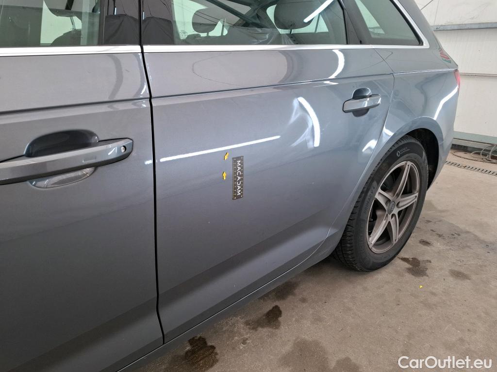  Audi  A4  Avant business line ultra 2.0 TDI 150CV BVA7 E6 #20