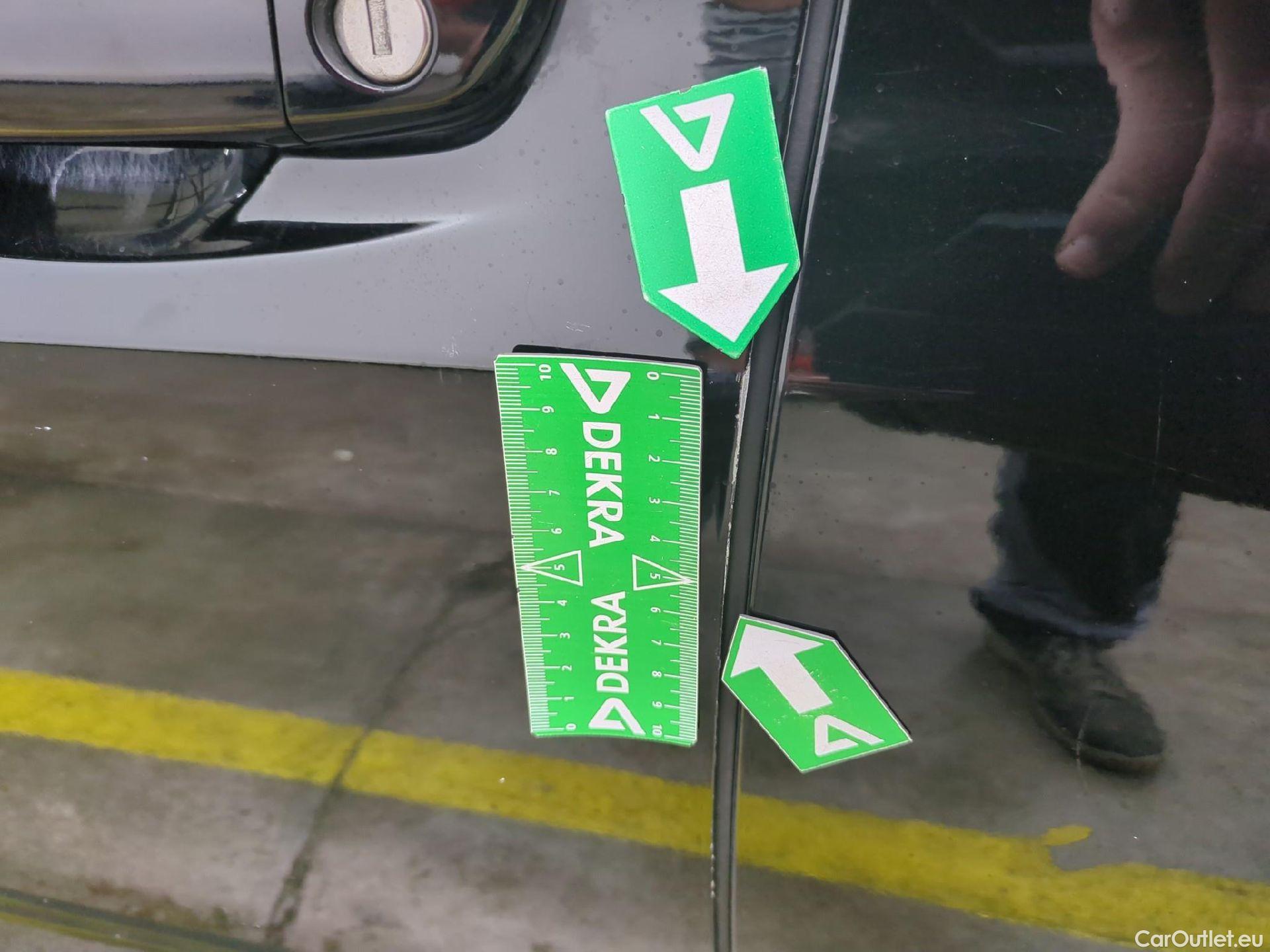  Peugeot  208  Active Pack 1.5 HDi 100CV BVM6 E6d #28