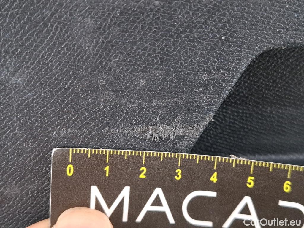  Seat  Leon SEAT  Sportstourer / 2020 / 5P / Break 2.0 TDI 150 DSG S&S Style Business #3