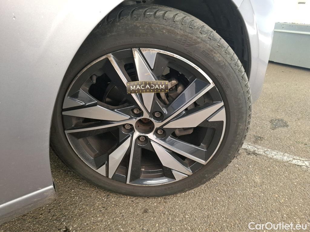  Peugeot  308  Allure 1.2 PureTech 130CV BVA8 E6d #47