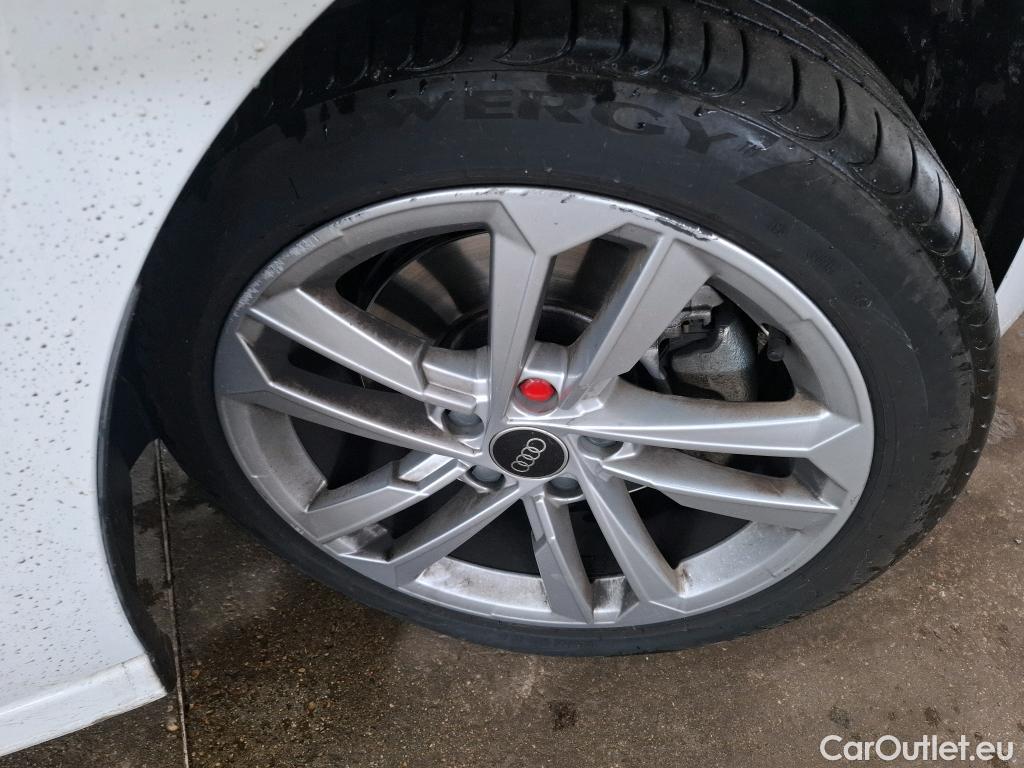  Audi  A3  Berline 35 TDI Business Line 2.0 TDI 150CV BVA7 E6d #6