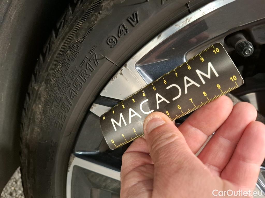  Peugeot  308  Allure 1.2 PureTech 130CV BVA8 E6d #40