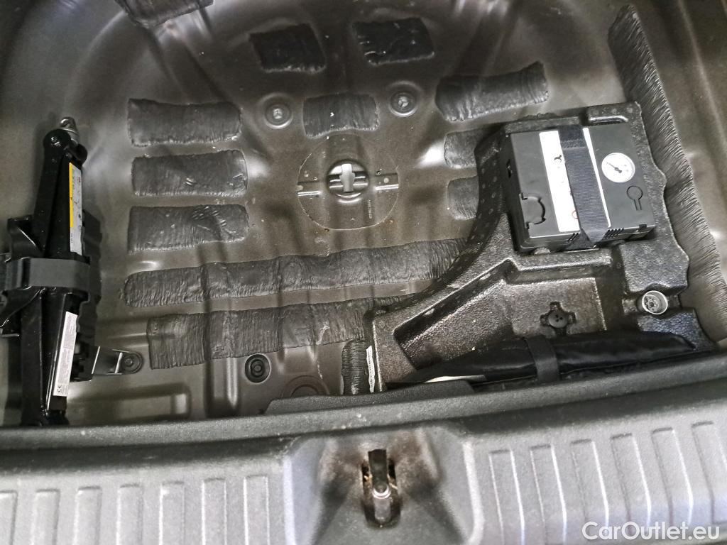  Audi  A3 AUDI  Sportback / 2020 / 5P / Berline 35 TFSI 150 MHEV S Tronic Business Line #9