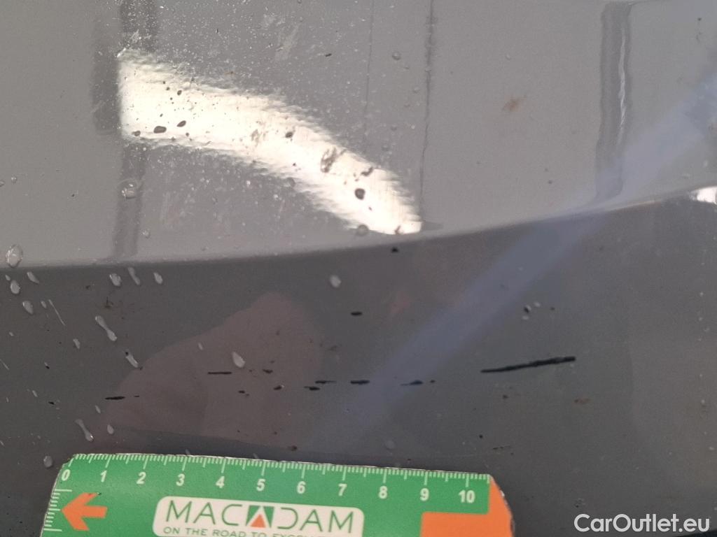  Volkswagen  Golf  VOLKSWAGEN / 2020 / 5P / Berline 2.0 TDI SCR 150 DSG7 Life Busi #10