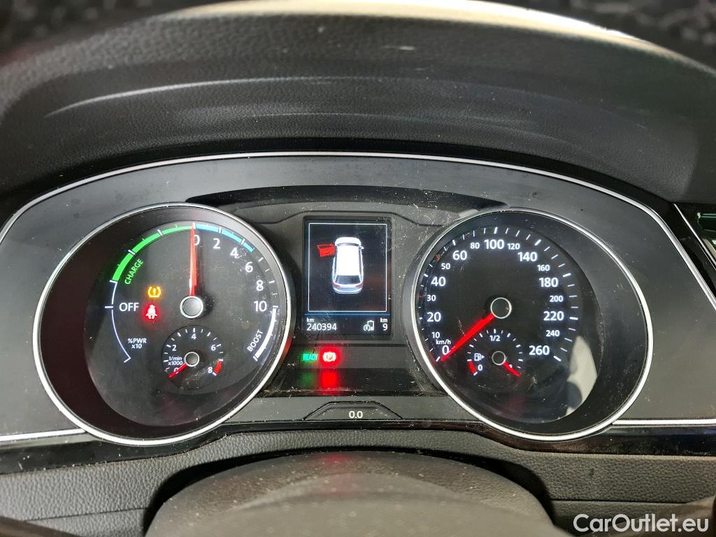  Volkswagen  Passat VOLKSWAGEN  SW / 2019 / 5P / Break 1.4 TSI DSG HYBRIDE REC SW GTE BUSINESS(SL) #3