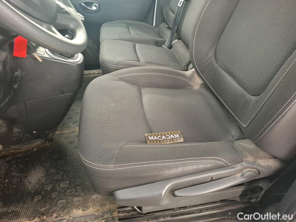  Renault  Trafic RENAULT  / 2019 / 4P / Fourgon tole NV FG GCF L1H1 1000 dCi 120 S&S #45