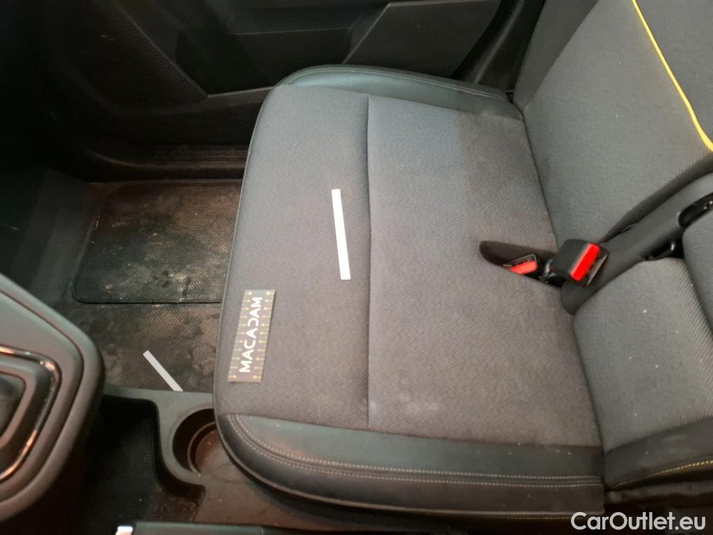  Renault  Kangoo RENAULT  / 2021 / 4P / Fourgonnette EXTRA TCE 130 BVA #41