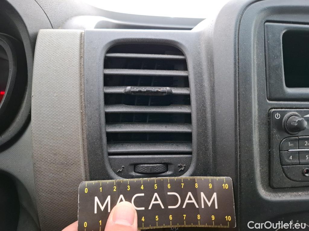  Renault  Trafic  Furgon L1H1 1200 Confort 1.6 dCi 145CV BVM6 E6 #27