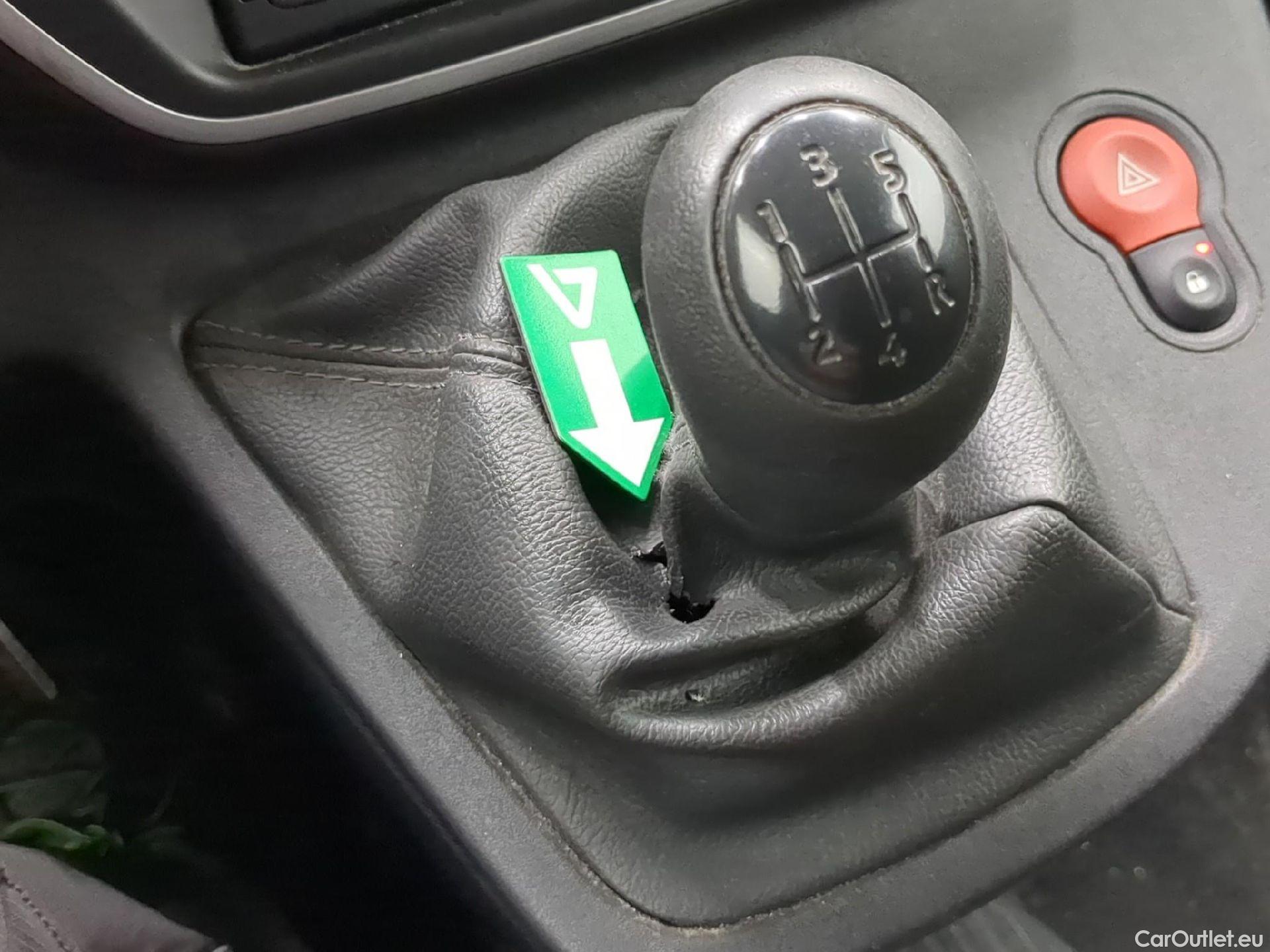  Renault  Kangoo  Express Grand Confort (L1) 1.5 dCi 90CV BVM5 E6 #2