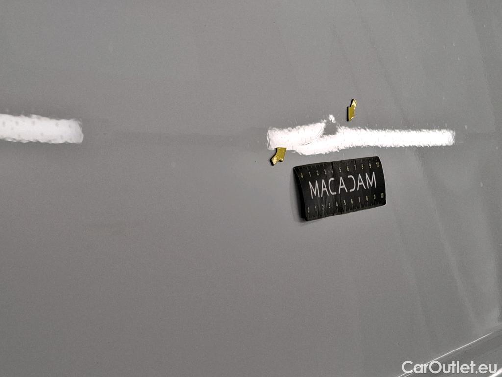  Renault  Trafic RENAULT  / 2019 / 4P / Fourgon tole NV FG GCF L1H1 1000 dCi 120 S&S #17