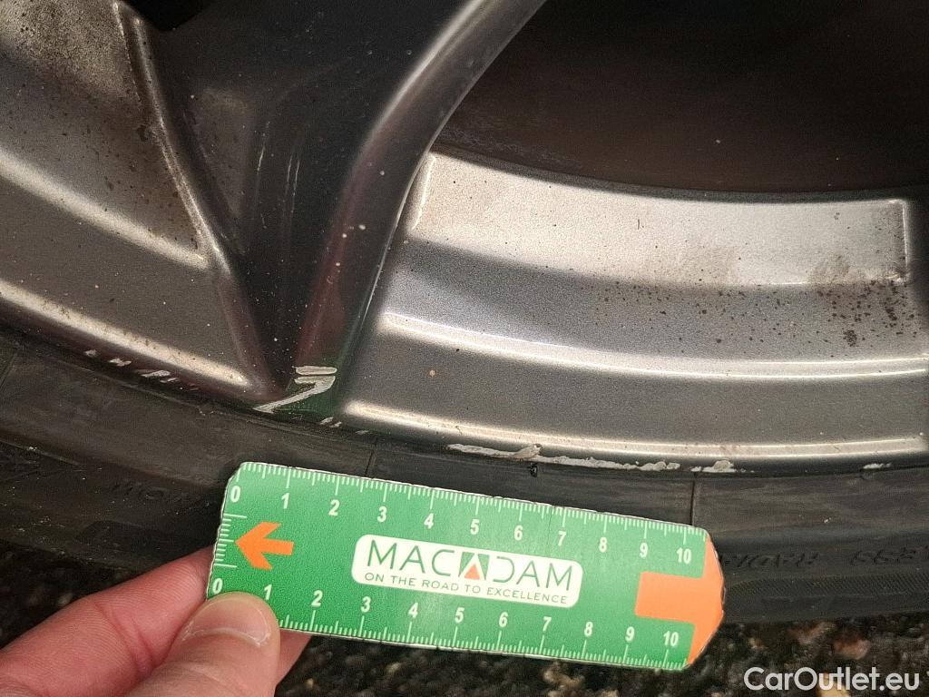  Ford  Focus FORD  / 2018 / 5P / Berline 1.0 EcoBoost 125ch St-Line #8