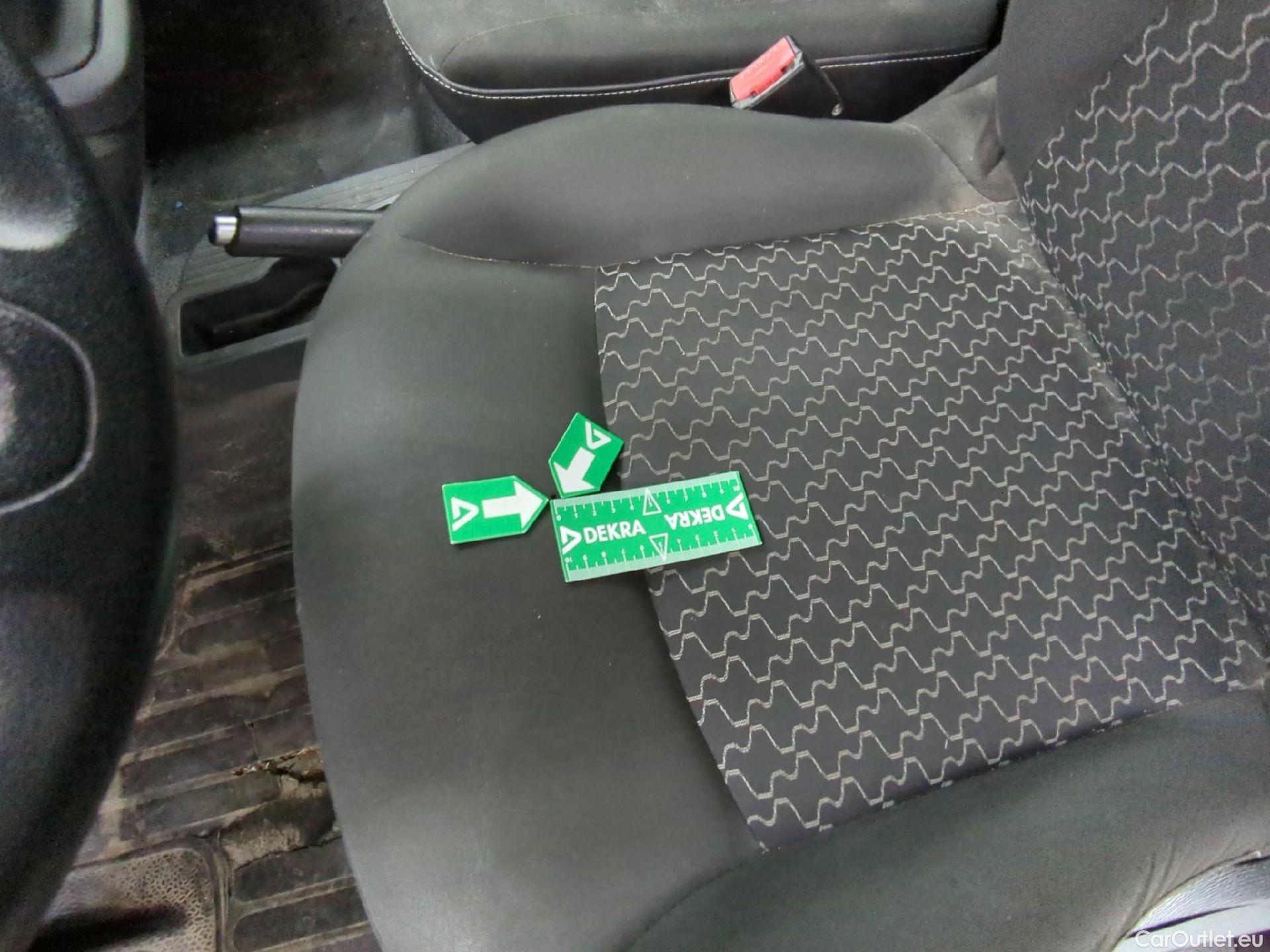  Renault  Kangoo  Express Grand Confort (L1) 1.5 dCi 90CV BVM5 E6 #9