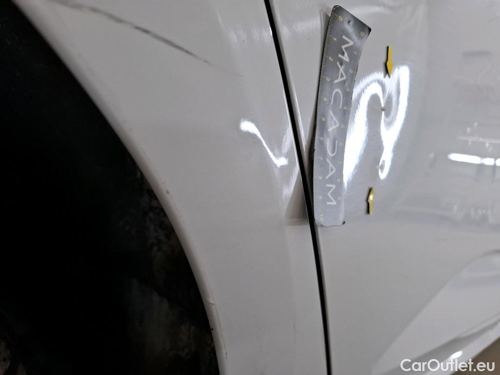  Renault  Megane  IV Berline 5pt. Société Air Nav 1.5 dCi 90CV BVM6 E6 #8