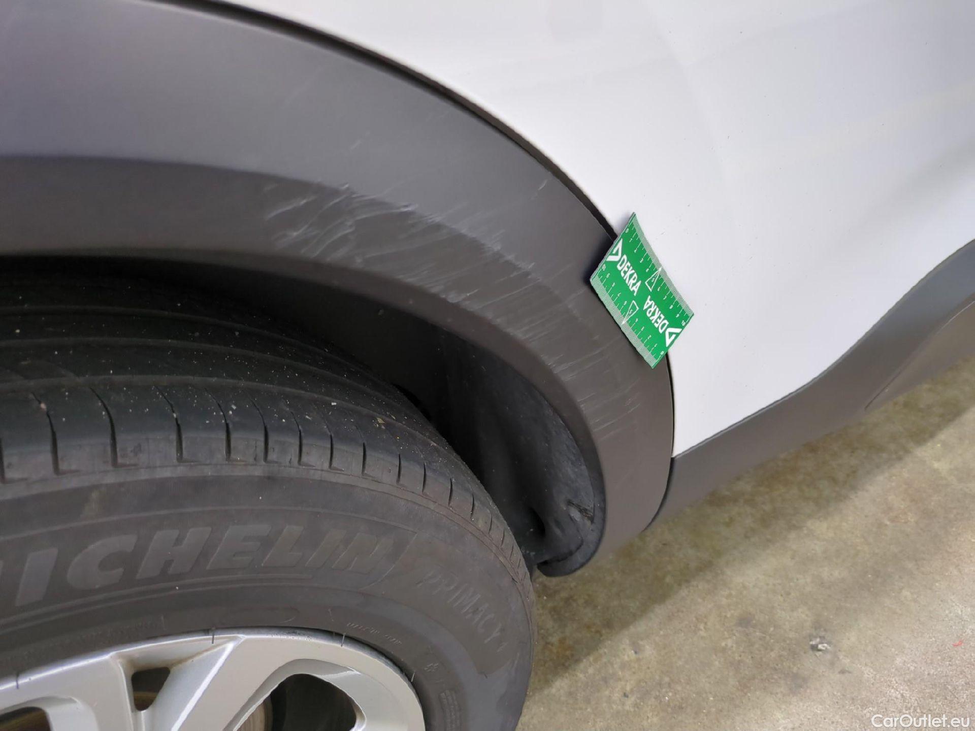  Citroen  C5  Aircross Live 1.5 BlueHDi 130CV BVM6 E6d #8