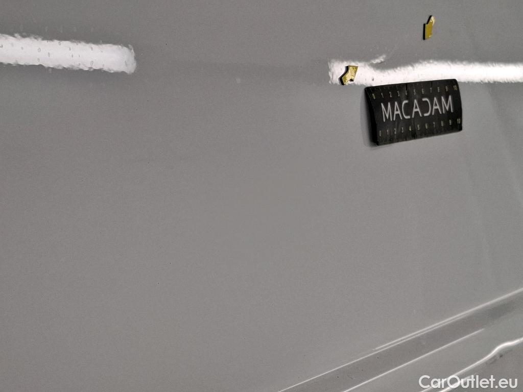  Renault  Trafic RENAULT  / 2019 / 4P / Fourgon tole NV FG GCF L1H1 1000 dCi 120 S&S #18