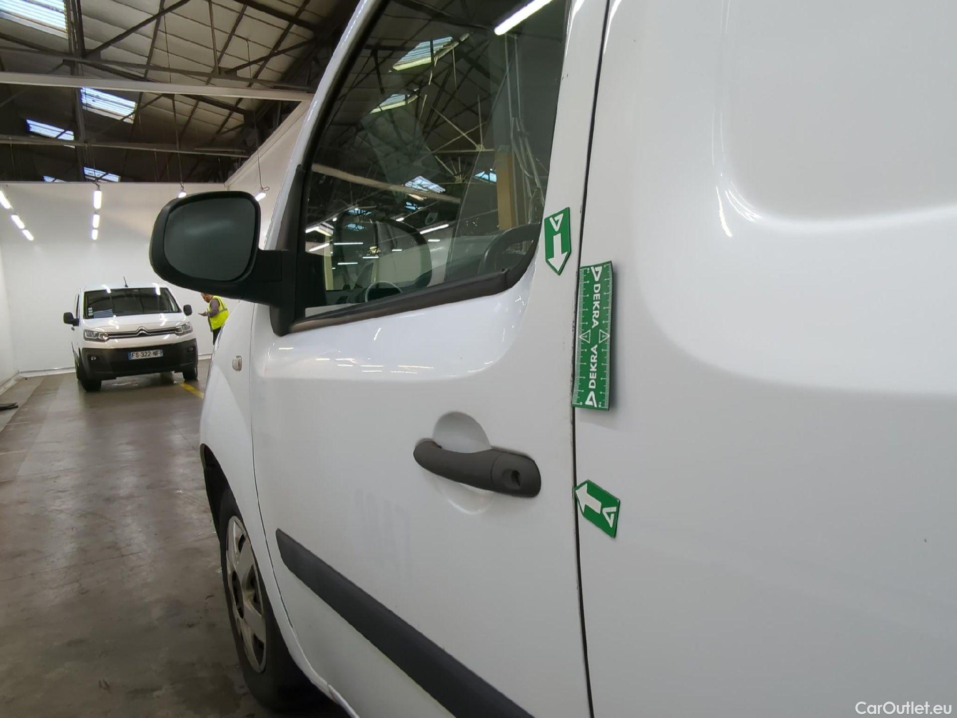  Renault  Kangoo  Express Grand Confort (L1) 1.5 dCi 90CV BVM5 E6 #29