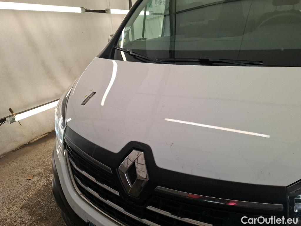  Renault  Trafic RENAULT  / 2019 / 4P / Fourgon tole NV FG GCF L1H1 1000 dCi 120 S&S #31