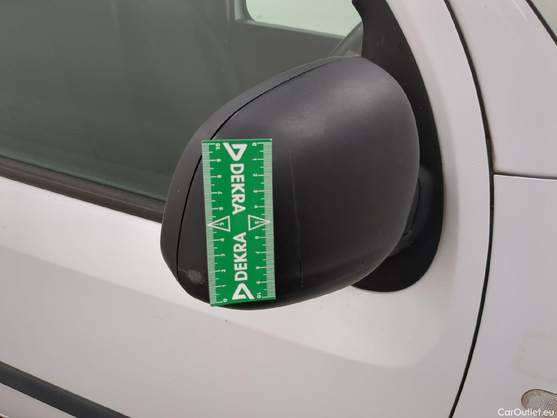  Renault  Kangoo  Express Grand Confort (L1) 1.5 dCi 90CV BVM5 E6 #19