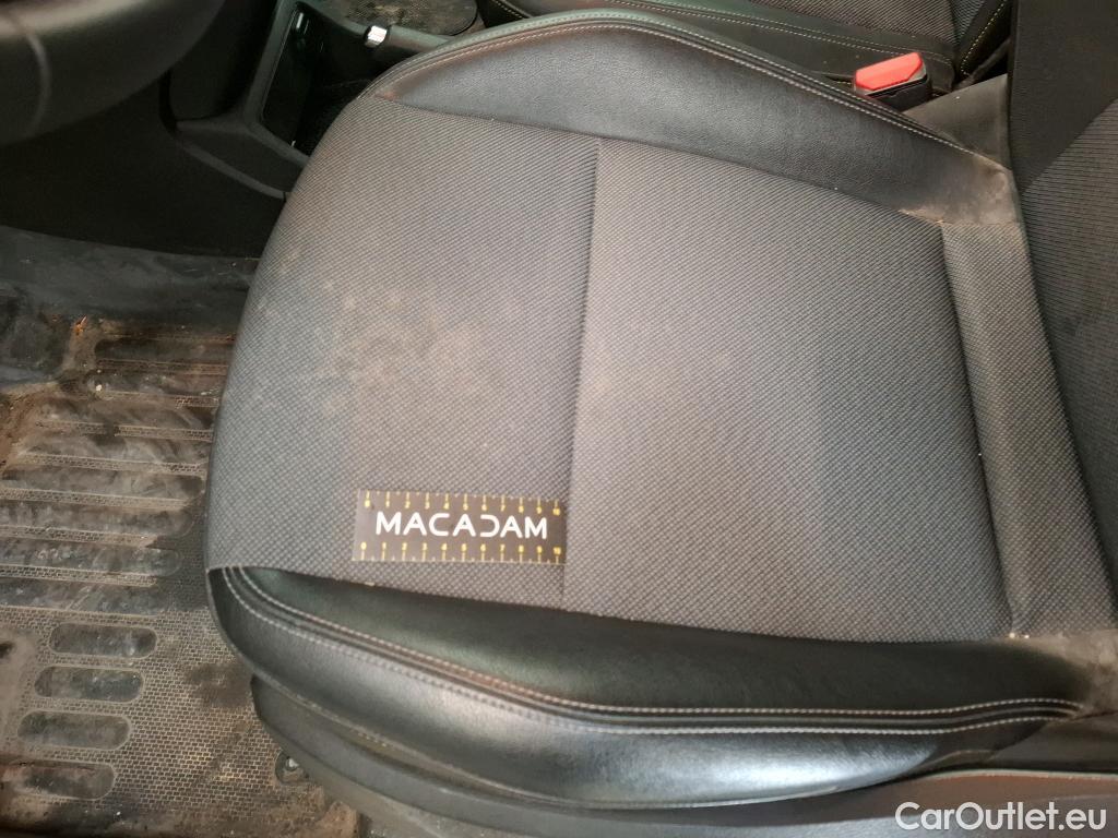  Renault  Kangoo RENAULT  / 2021 / 4P / Fourgonnette EXTRA TCE 130 BVA #40