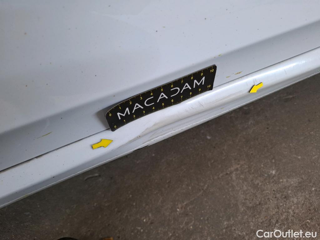  Renault  Megane  IV Berline 5pt. Société Air Nav 1.5 dCi 90CV BVM6 E6 #10