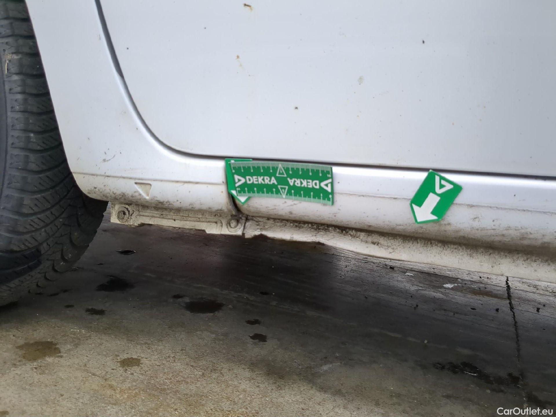  Renault  Kangoo  Express Grand Confort (L1) 1.5 dCi 90CV BVM5 E6 #27