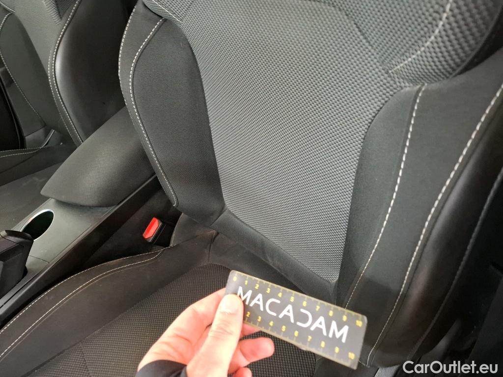  Renault  Megane  IV Berline 5pt. Société Air Nav 1.5 dCi 90CV BVM6 E6 #22