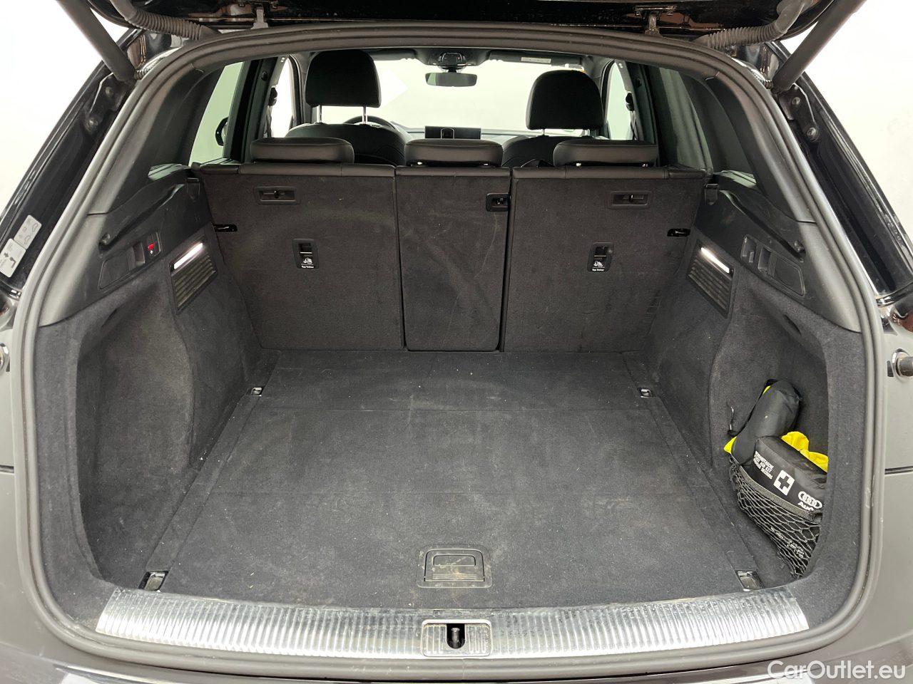  Audi  Q5 40 TDI quattro S tronic advanced Automatic Diesel/Electric  69 #5