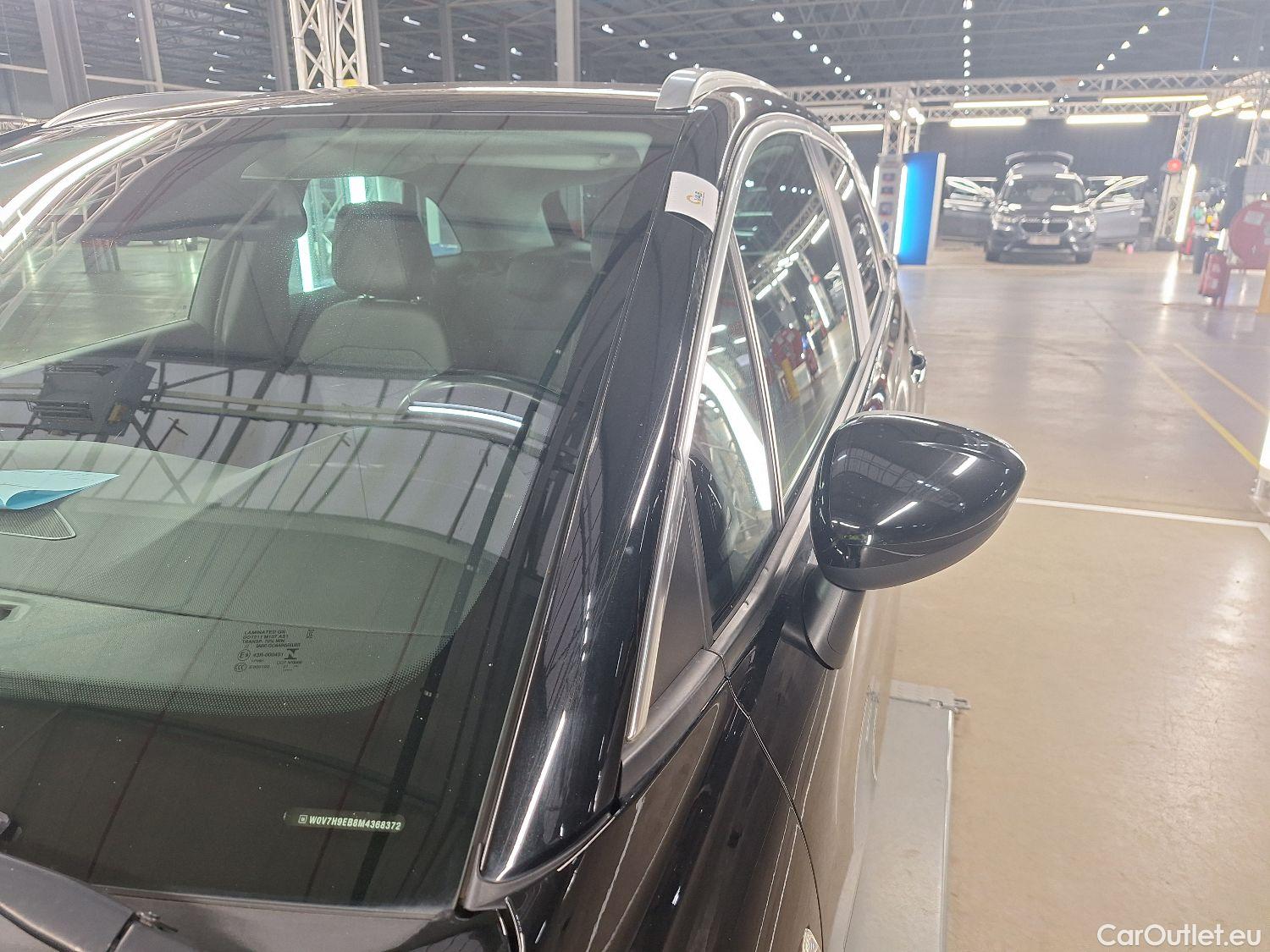  Opel  Crossland Opel,  '20, Opel  1.2 96kW Turbo S/S Auto Elegance 5d #55