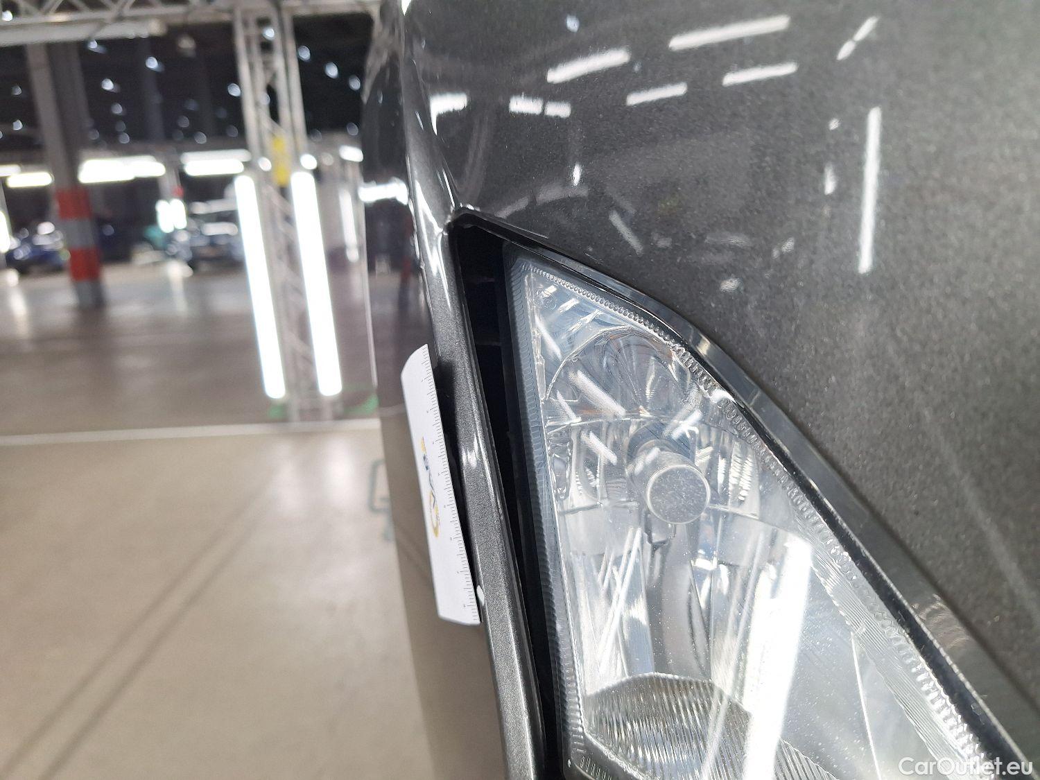  Ford  Focus Ford,  '18, Ford  1.0i EcoB. 74kW Connected 5d #12