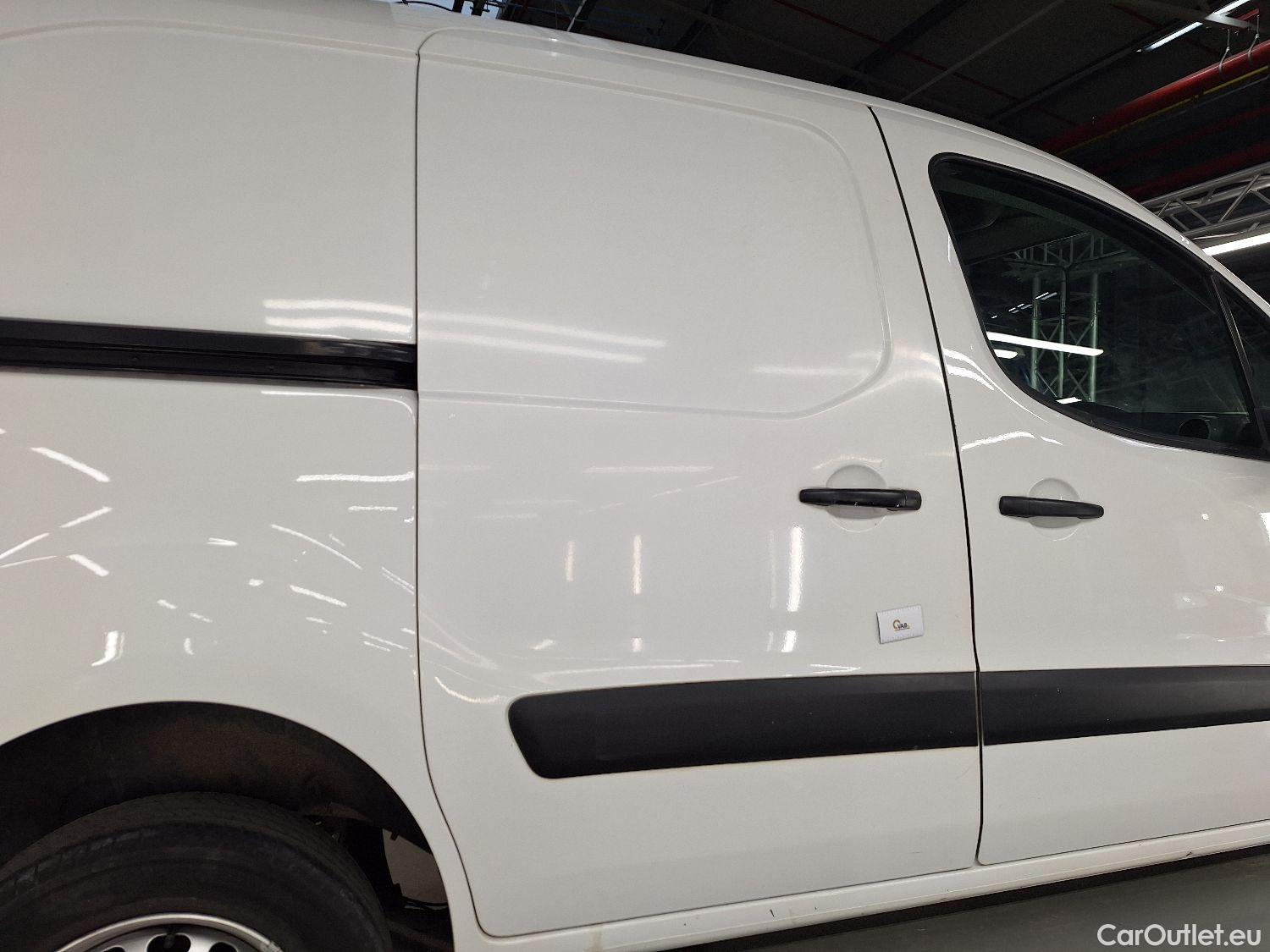  Peugeot  Partner Peugeot, _ FL'15, Peugeot  1.6 120 L1H1 72kW Premium 3d #17