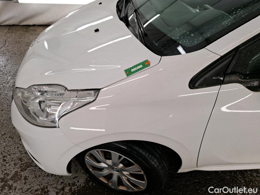  Peugeot  208  Affaire Premium Pack 1.5 HDi 100CV BVM5 E6dT #33