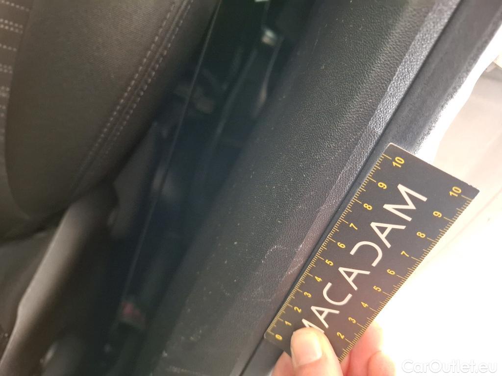  Peugeot  208  Affaire Premium Pack 1.5 HDi 100CV BVM5 E6dT #25