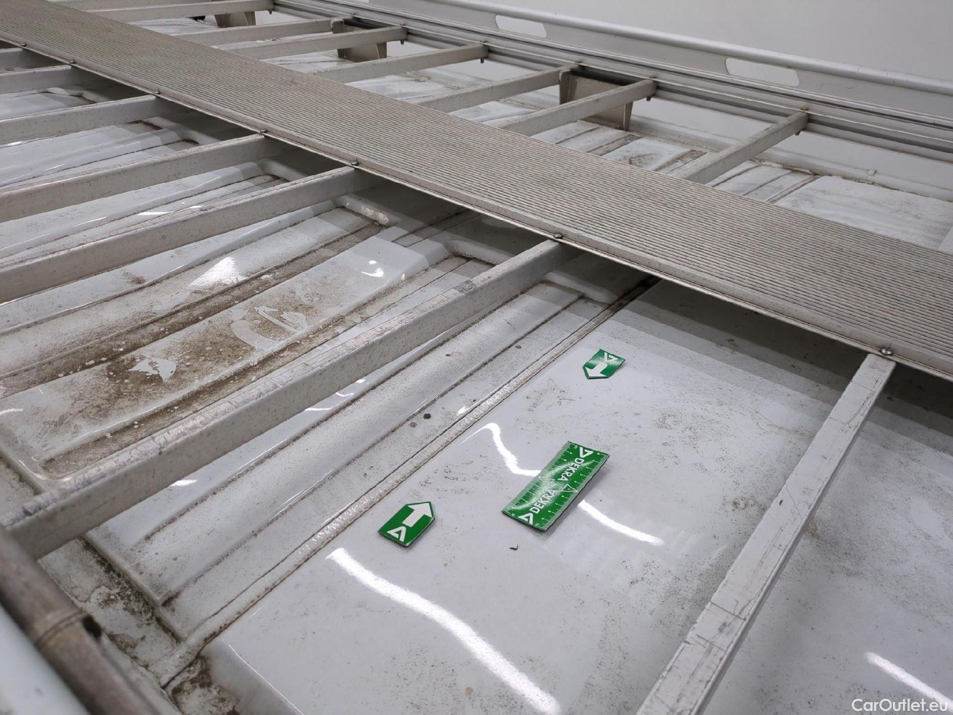  Renault  Trafic RENAULT  / 2019 / 4P / Fourgon tole NV FG GCF L1H1 1000 dCi 120 #54