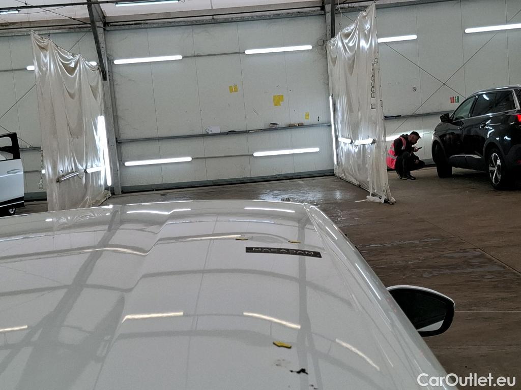  Peugeot  208  Affaire Premium Pack 1.5 HDi 100CV BVM5 E6dT #10