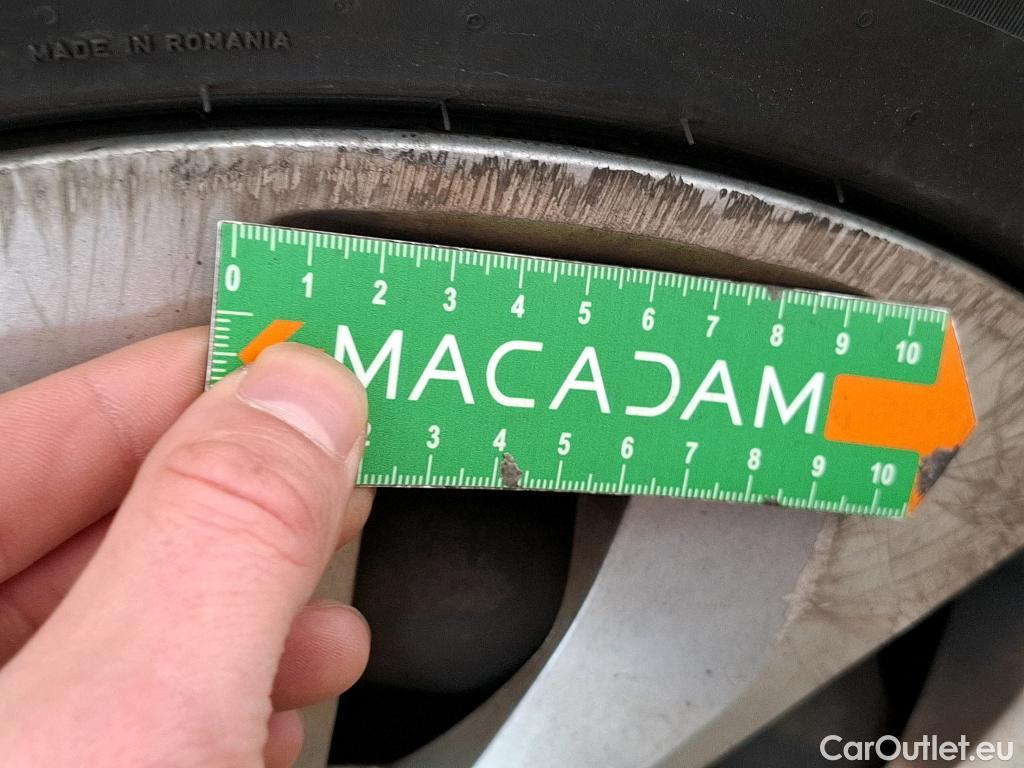  Renault  Megane RENAULT Mégane Société VU 5p Berline Air Nav 2P Blue dCi 95 #19