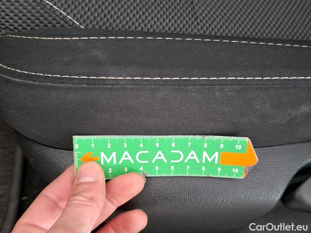  Renault  Megane RENAULT Mégane Société VU 5p Berline Air Nav 2P Blue dCi 95 #8